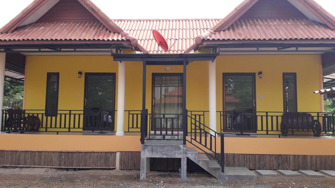Lanta Lucky House Hotel Ko Lanta Buitenkant foto